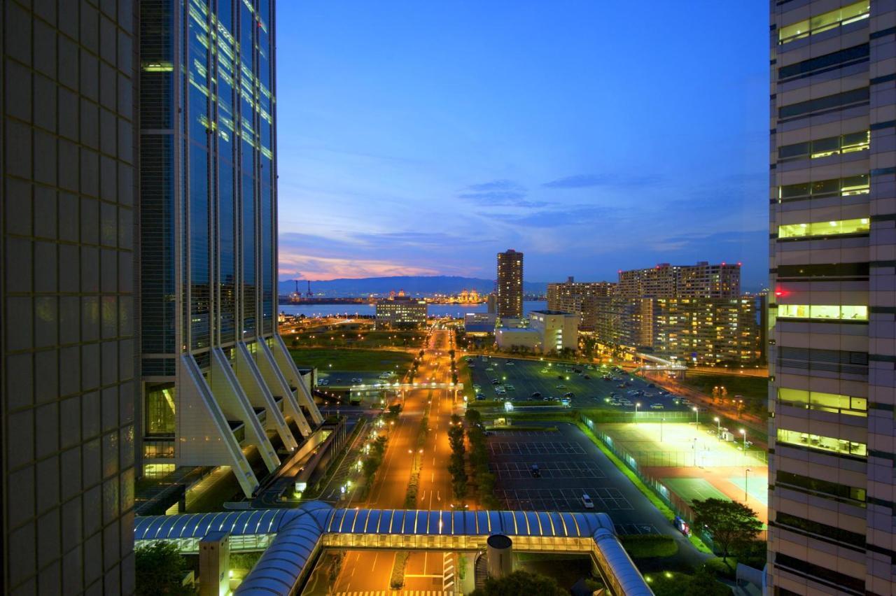 Quintessa Hotel Osaka Bay Exterior photo